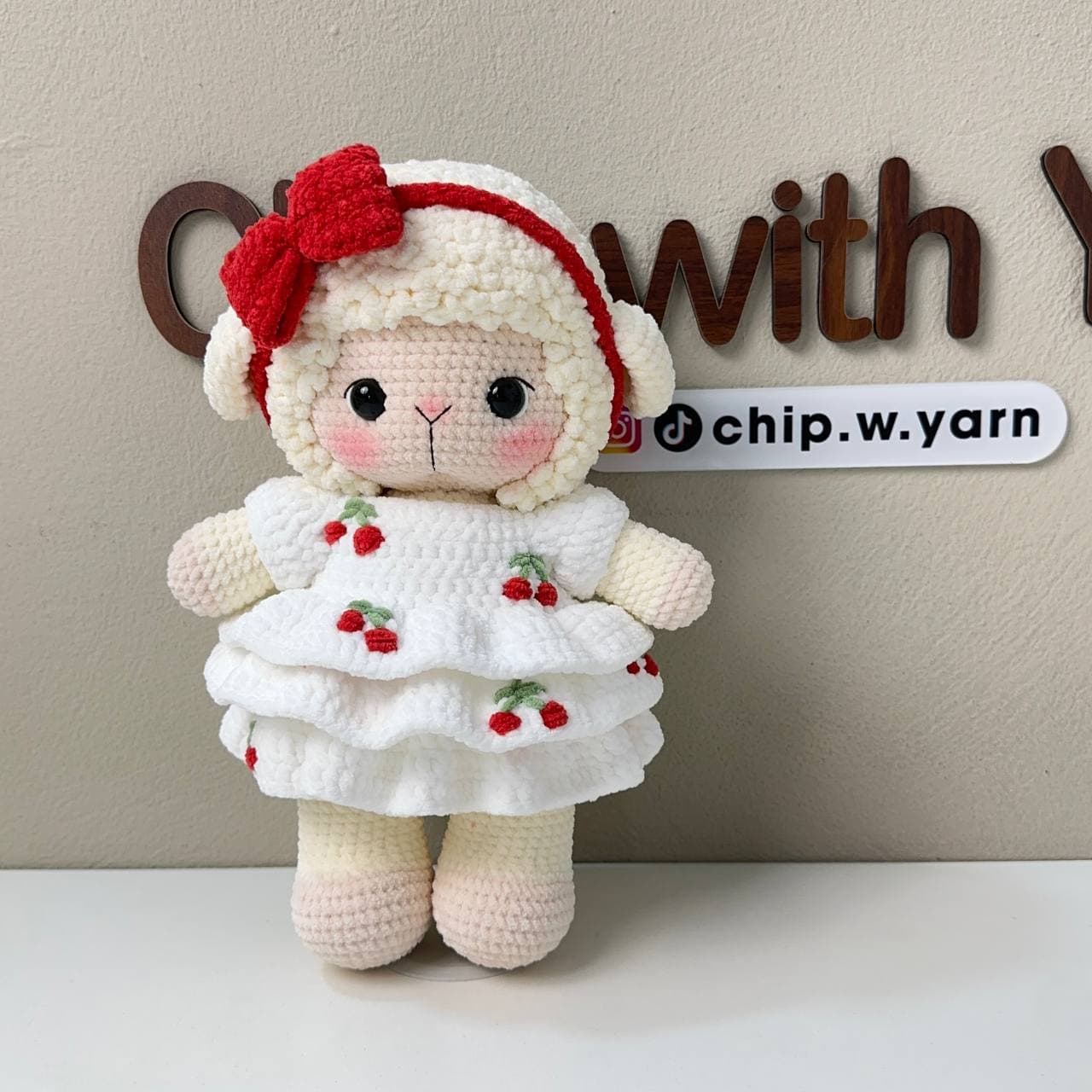 Sheep – Cherry White